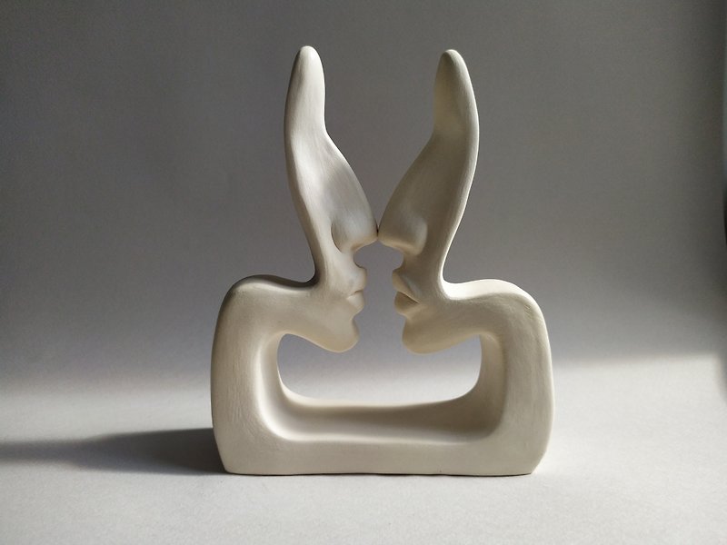Handmade ceramic sculpture - เซรามิก - ดินเผา ขาว