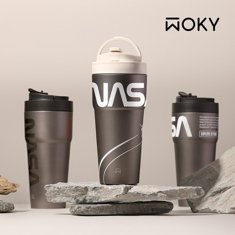 WOKY NASA Series Ti Pure Titanium Round Cup 770ml - With Pop-Up Straw - กระบอกน้ำร้อน - โลหะ 