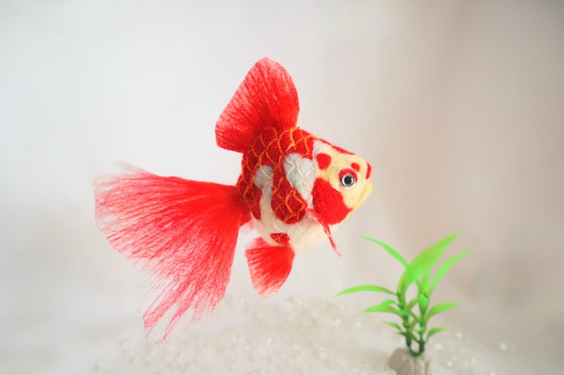 たゆたう金魚モビールL-更紗琉金- - 公仔/玩偶 - 羊毛 紅色