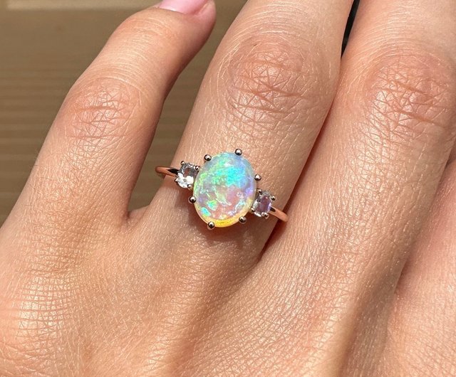 TEMPLE OF THE SUN Esme ハートオパール リング 9K純金 ゴールド Esme Ring Opal Solid Gold – Temple of the Sun Jewellery