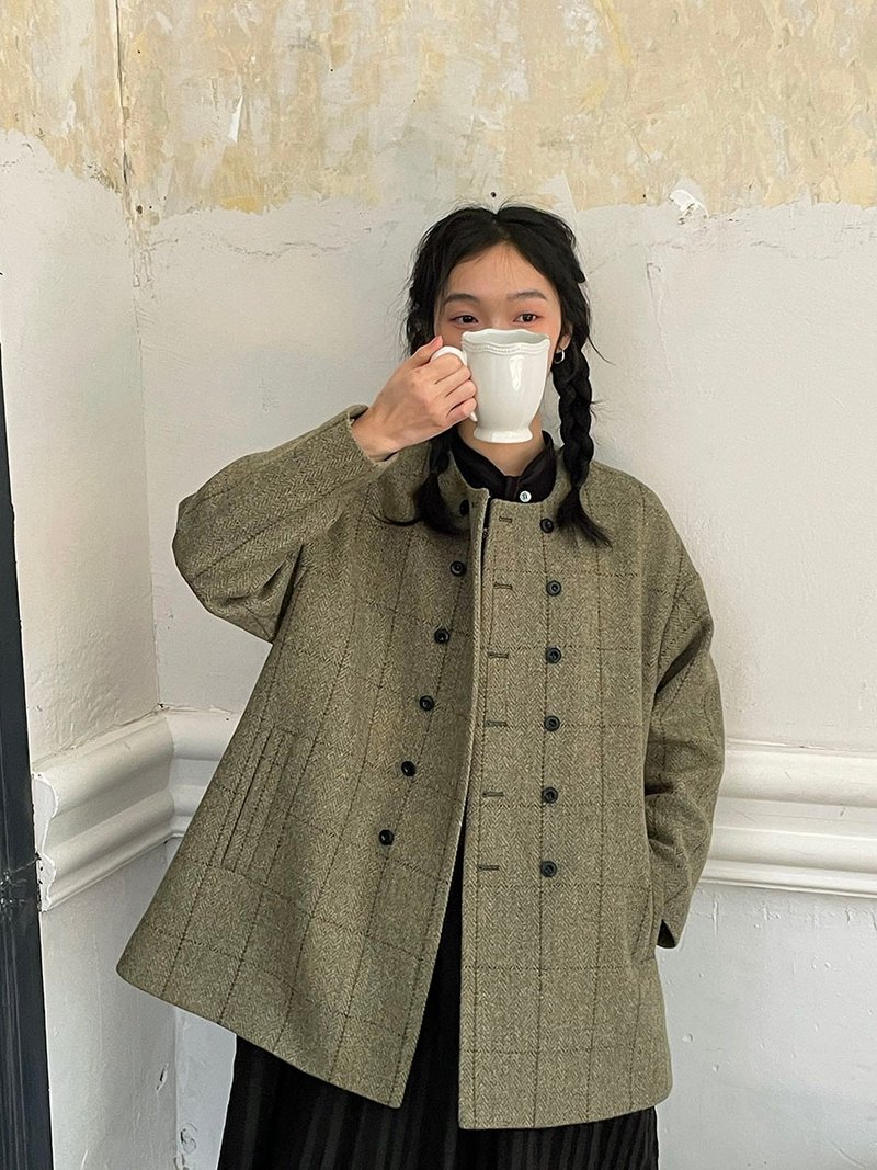 Autumn and winter double-breasted coat matcha green full wool mid-length coat - เสื้อแจ็คเก็ต - ขนแกะ สีเขียว