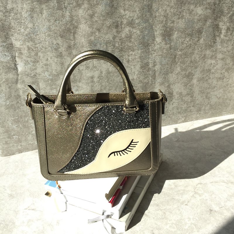 Kanali flamboyant bronze monocular fox tote bag / Crossbody - Messenger Bags & Sling Bags - Genuine Leather Gold