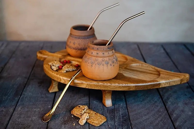 Hand carved tea tray leaf plate / Solid wood oak board couple gifts - 盤子/餐盤/盤架 - 木頭 咖啡色