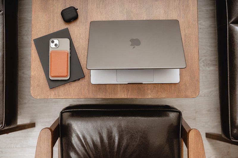 SwitchEasy NUDE MacBook Air/Pro フルサイズ マット ラップトップ 保護ケース M1-M3 - タブレット・PCケース - プラスチック 
