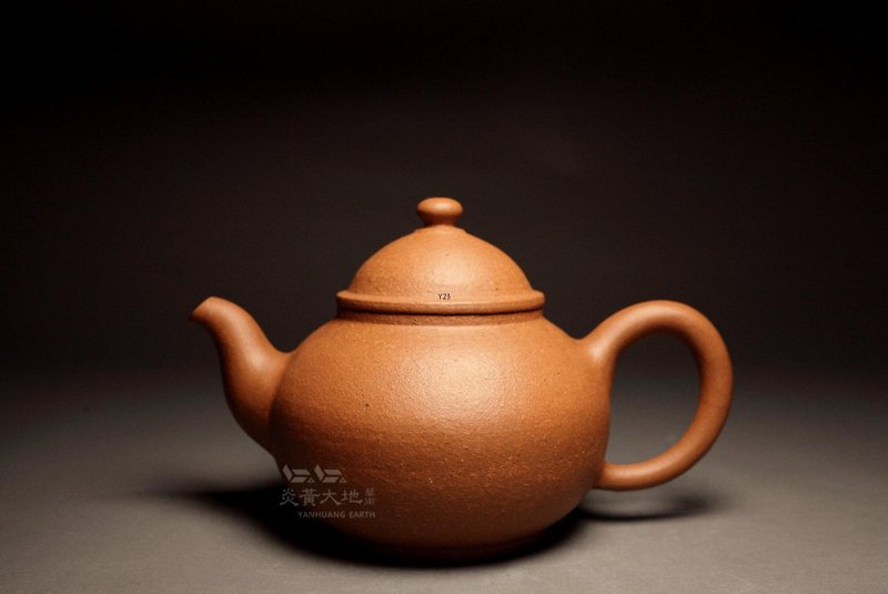 【鶯歌工藝製壺】龍山堂 鶯歌手拉胚 林冠憲 降坡泥 390cc Y26 - 茶壺/茶杯/茶具 - 陶 橘色