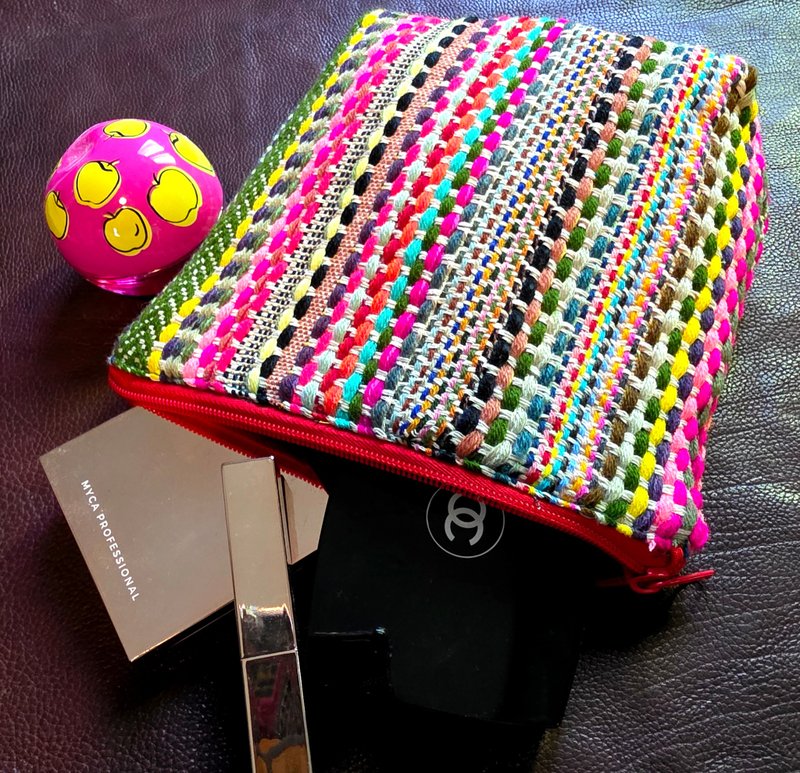 Cosmetic bag - 化妝包/收納袋 - 其他材質 多色