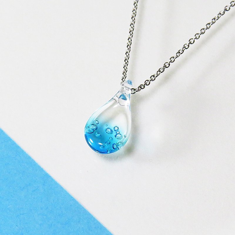 Bubble Ocean glass necklace - Necklaces - Glass Blue