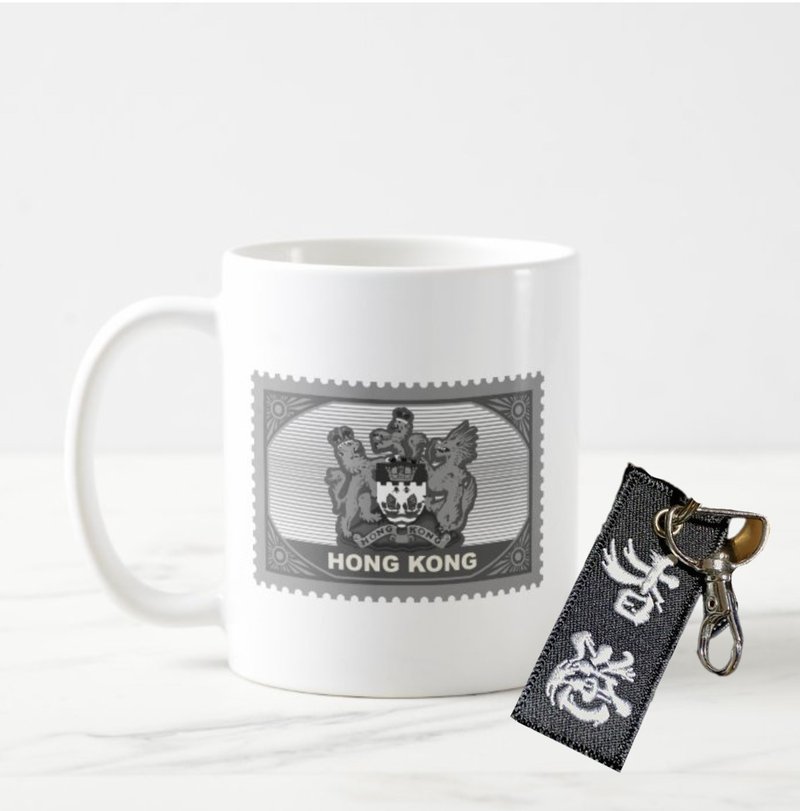 Customizable Mug with Name-Stamp Style Old Regional Emblem Pattern with keychain - แก้ว - วัสดุอื่นๆ ขาว