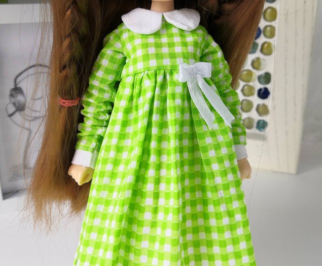 Blythe doll dress. Light green plaid Dress Blythe doll sleeves Shop DollsBYirinaArt Stuffed Dolls Figurines Pinkoi