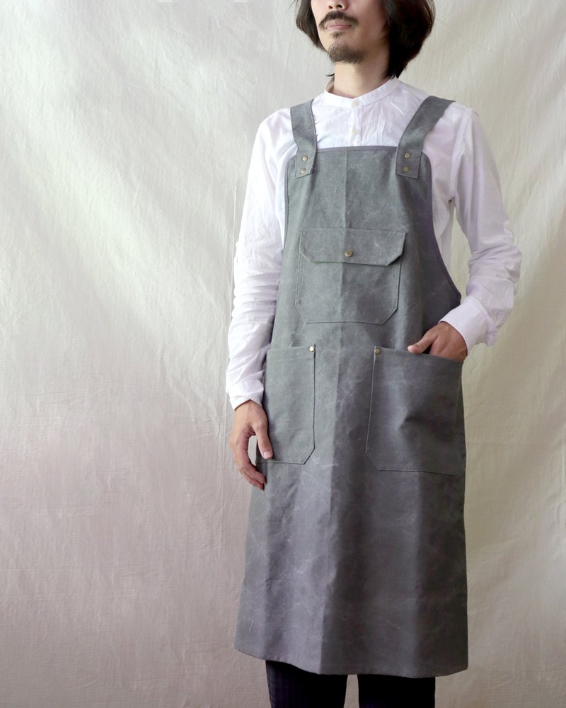 Buye stone washed canvas work clothes apron light gray.dark gray - ผ้ากันเปื้อน - ผ้าฝ้าย/ผ้าลินิน สีเทา