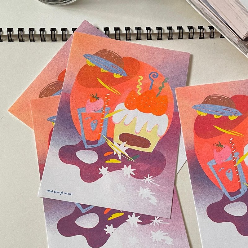 Riso卡片-Strawberry moon - 卡片/明信片 - 紙 