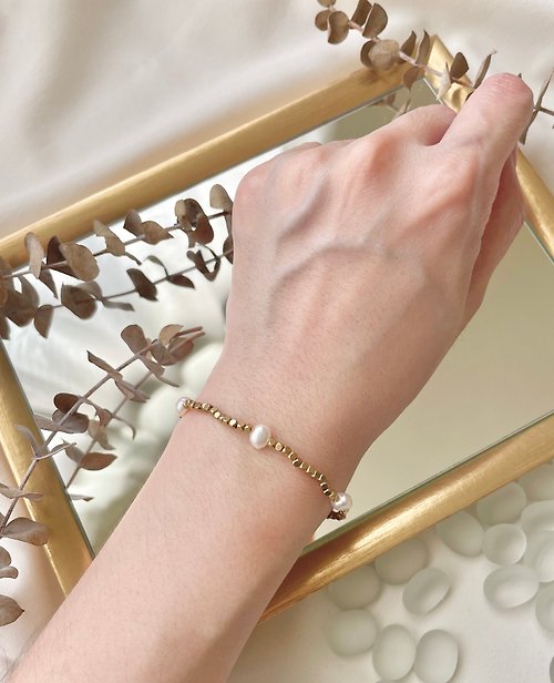 Pearlnini-珍珠尼尼 巴洛克風格珍珠 黃銅 手環 手鍊