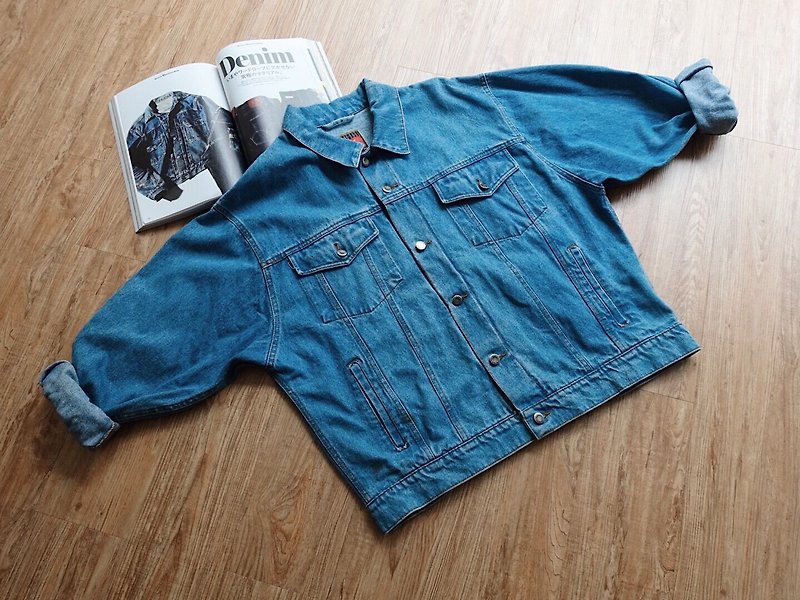 Vintage Jacket / Denim Jacket no.10 - เสื้อแจ็คเก็ต - วัสดุอื่นๆ สีน้ำเงิน