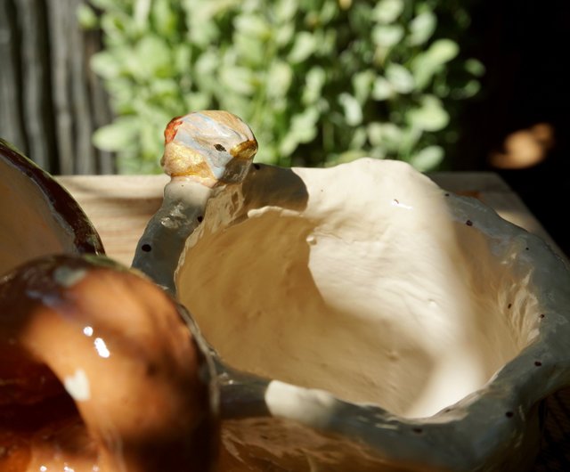 Bird on a basin Planter , Bird Pottery, handmade bird pottery , animal  planter - Shop MeawmaPottery Pottery & Ceramics - Pinkoi