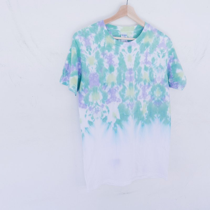 :Morning Glory: Tie dye/T-shirt/Garment/Custom size/Men/Women - เสื้อยืดผู้หญิง - ผ้าฝ้าย/ผ้าลินิน สีเขียว