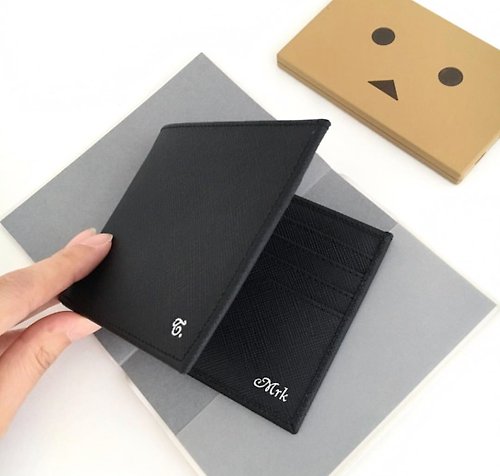 VITT Custom Studio Personalized Leather Bi-fold Wallet