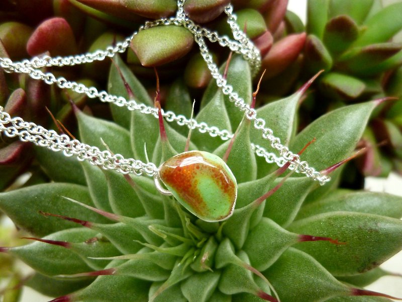 ▓░ silver / Ying / ring / Chieh / ▓░ <Succulents> 999 sterling silver enamel pendant / necklace - Necklaces - Enamel Green