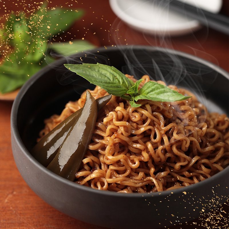 Mr. Jinbojia Chili Lao Xiao Instant Noodles | Ginger Stir-Fragment - Noodles - Other Materials Red