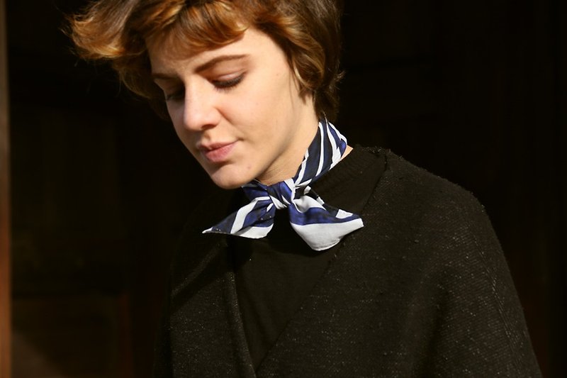 La Trace du Pinceau "The Trace of Brushes" Blue and White Striped Squares Made in Italy - Scarves - Silk White
