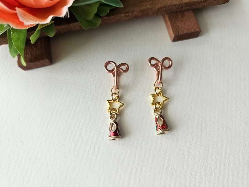 【星星下的聖誕樹】~無痛耳夾、夾式耳環、耳鉤 - 耳環/耳夾/耳骨夾 - 其他材質 
