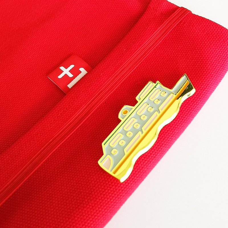 Plus 1 Canvas A5 Book Cover with Hong Kong Boat Badge - ปกหนังสือ - ผ้าฝ้าย/ผ้าลินิน สีแดง