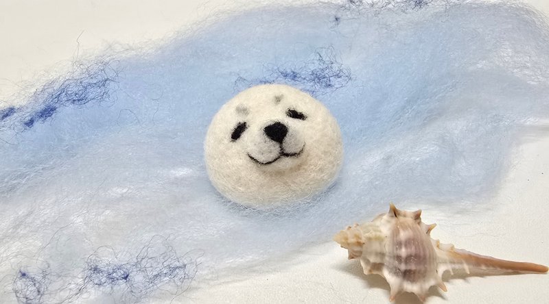 羊毛氈小海豹別針現貨限量款 - 胸針 - 羊毛 白色