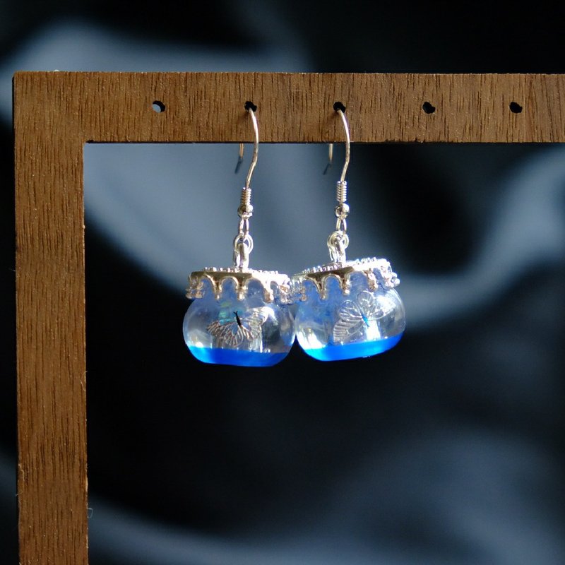 【寒い早春】Early Spring - Silver Earrings by ETPLANT - 耳環/耳夾/耳骨夾 - 純銀 藍色