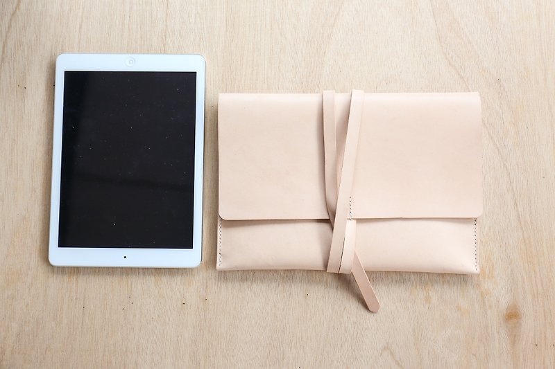 Shekinah Handmade Leather - Hand Take Rope iPad Pack - Other - Genuine Leather Brown