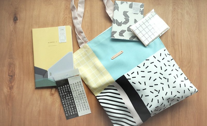 Goody Bag – Happy Happy Tote Bag - Handbags & Totes - Cotton & Hemp Multicolor