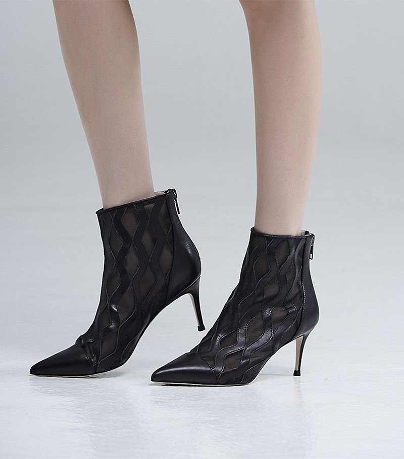 Curve line splicing fine high heel black - รองเท้าบูทสั้นผู้หญิง - หนังแท้ สีดำ