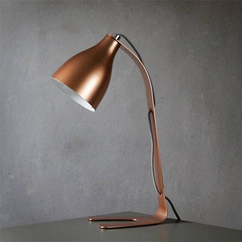 ライトモチーフ、素足テーブルランプ銅 - 照明・ランプ - 金属 ブラウン