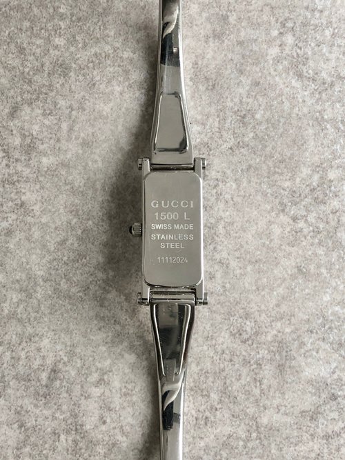 日本直送 名牌中古包 】GUCCI グッチ 腕時計 シルバー 文字盤