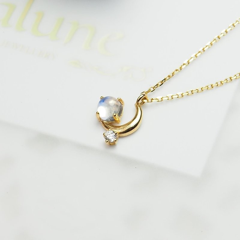 10K Little Lady Model||A Midsummer Night’s Dream||Sri Lanka Blue Moonlight Diamond Gold Very Fine Clavicle Chain - Collar Necklaces - Diamond Gold
