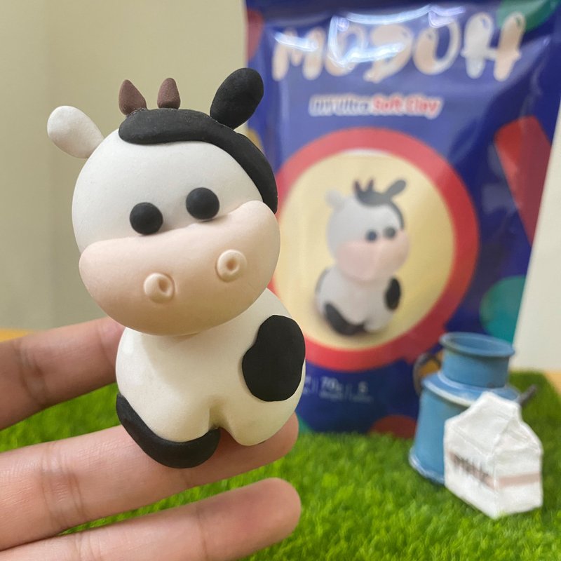 DIY Handmade Bag Mini Small Animal [White Flower Cow] Moduo Single Product Ultra-Light Clay Set - อื่นๆ - ดินเหนียว ขาว