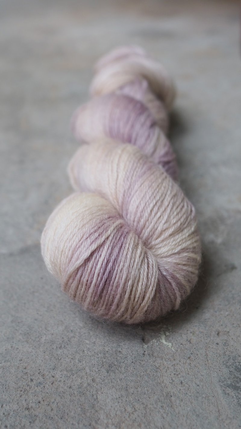 Hand-dyed sock thread-taro heart (blue wool + bamboo yarn) - Knitting, Embroidery, Felted Wool & Sewing - Wool Multicolor