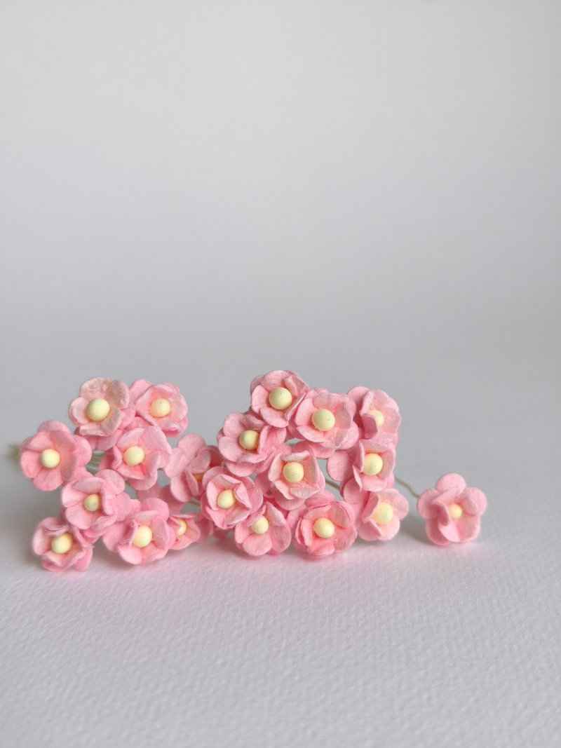 paper flower, supplies, 100 pcs. Canadian anemone size 0.8 cm., pink peach color - Other - Paper Pink