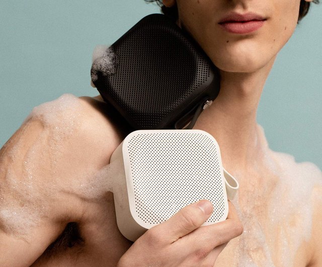 新着】Sudio F2防水Bluetoothスピーカーホワイトブリック（接続