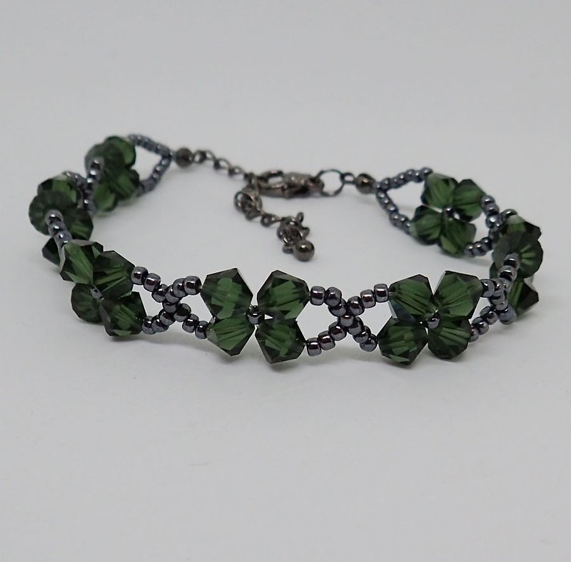 bracelet with SWAROVSKI ELEMENTS - สร้อยข้อมือ - แก้ว สีเขียว