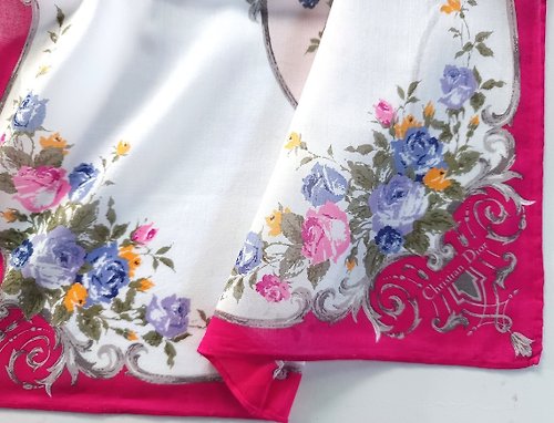 orangesodapanda Christian Dior Vintage Handkerchief Pocket Square Pink Roses 18.5 x 18.5 inches