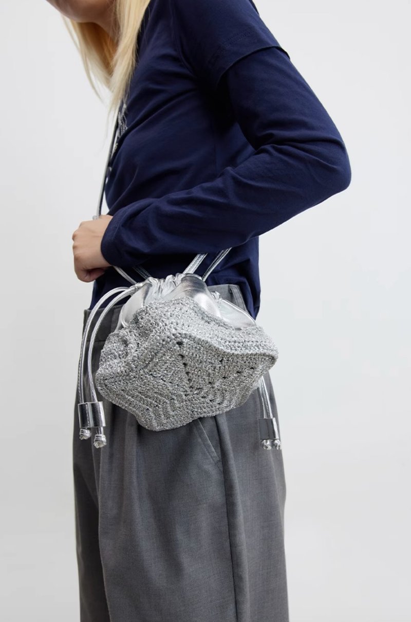 Star Bag 迷你星型手工鉤針斜挎包 - 側背包/斜背包 - 其他材質 銀色