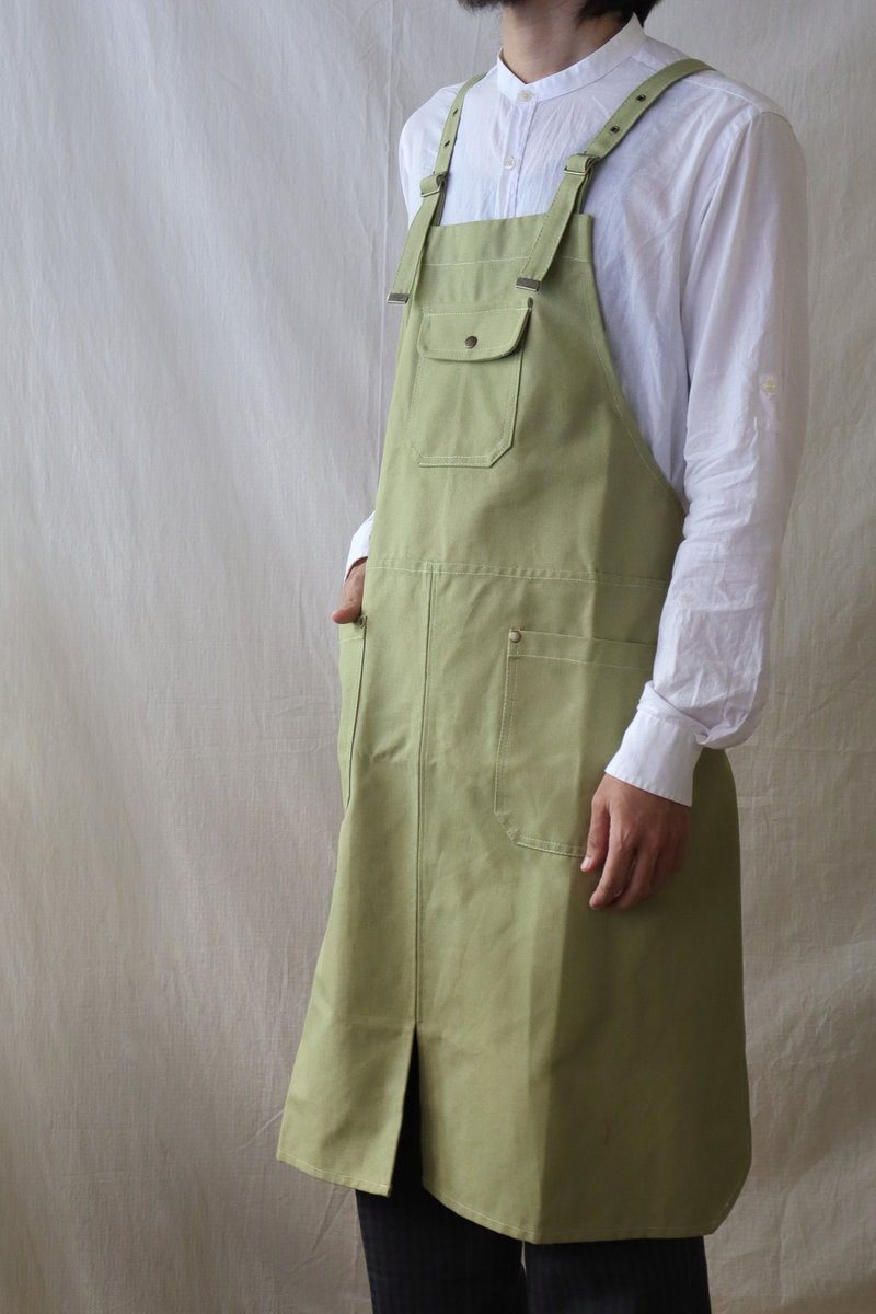 Ayuno belt buckle shoulder strap pocket apron grass green - Aprons - Cotton & Hemp Green