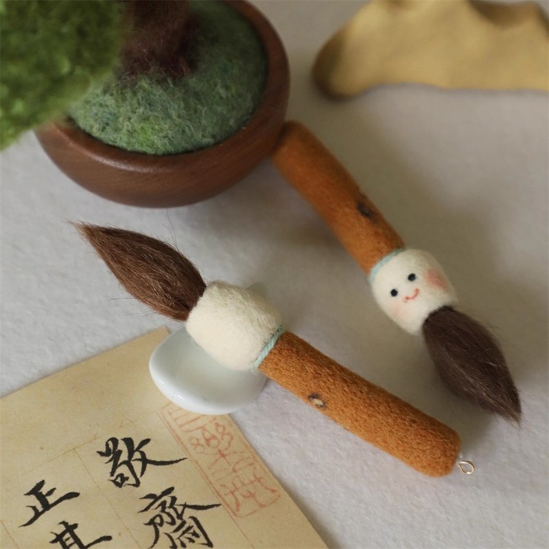 Wool felt handmade brush ink paper handmade hanging ornaments pendant learning stationery children's gift - พวงกุญแจ - ขนแกะ สีดำ