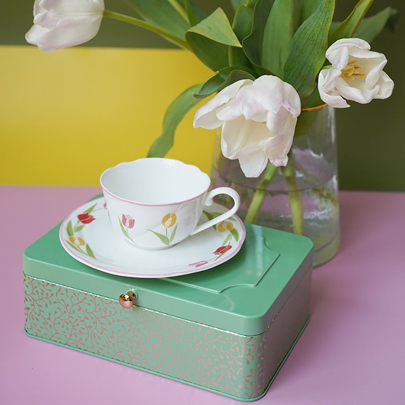 Tulip series bone china afternoon tea cup and saucer gift box - ถ้วย - เครื่องลายคราม 