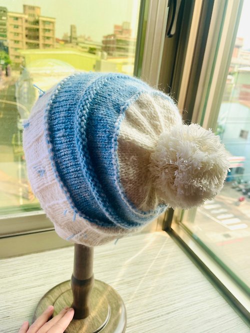 革物製織 革物製織 圓圓圈圈天藍baby merino wool 喀什米爾羊毛帽毛球款