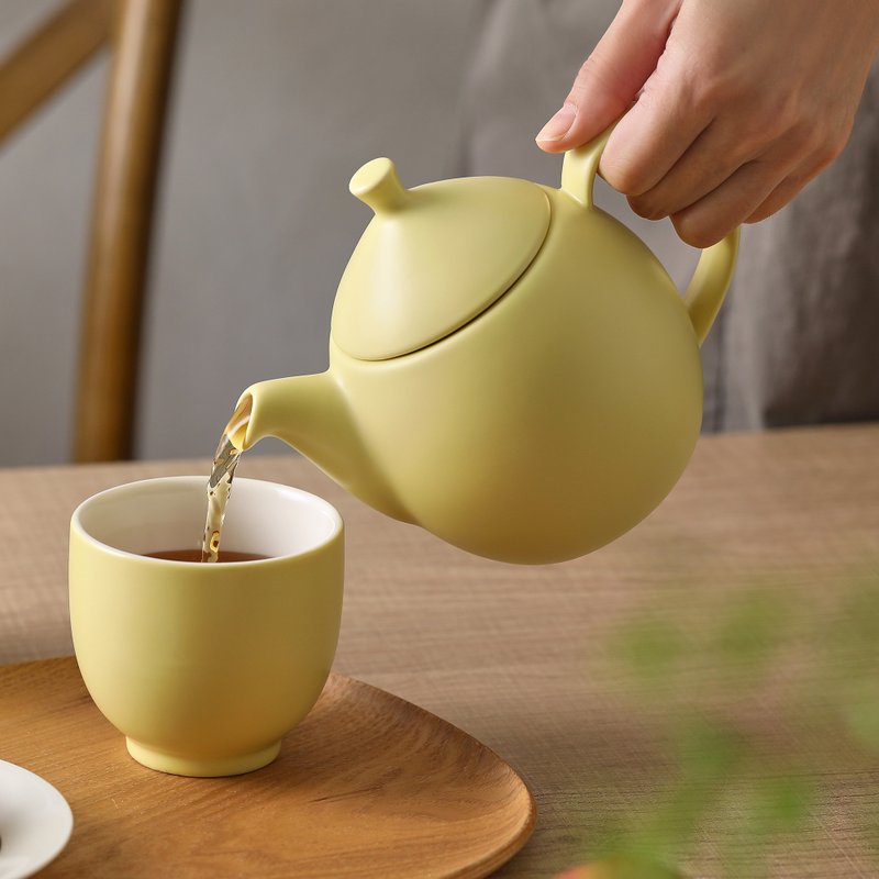 [Holiday Gift] FORLIFE Dew Teapot-Lemongrass Yellow - Teapots & Teacups - Porcelain Yellow