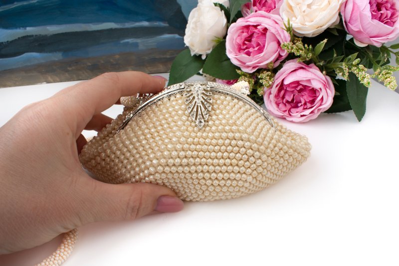 Bridal purse Wedding purse Beaded purse Pearl purse White clutch Evening bag - Clutch Bags - Other Materials Khaki