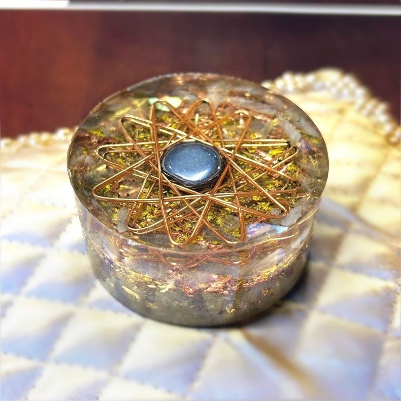 12-Pointed Star Double-Sided Orgonite | Tibetan Vajra and High-Frequency Terahertz - Items for Display - Crystal Gold