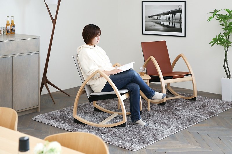 旭川家具 匠工芸 WOODPECKER(ウッドペッカー) ロッキングチェア - 椅子・ソファー - 木製 