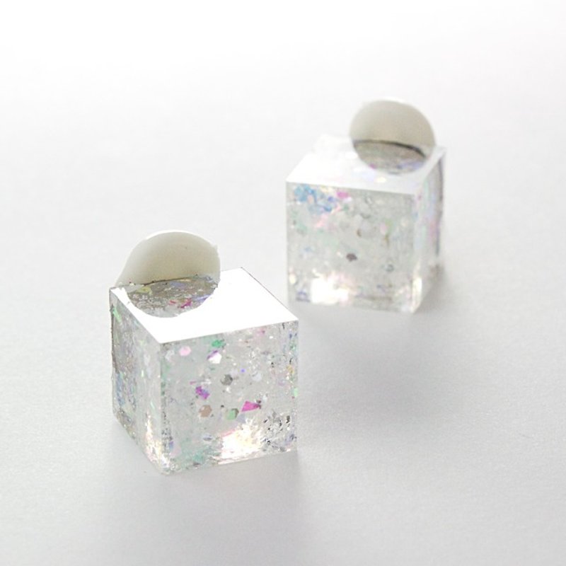 Cube earrings (ice cubes) - Earrings & Clip-ons - Other Materials White