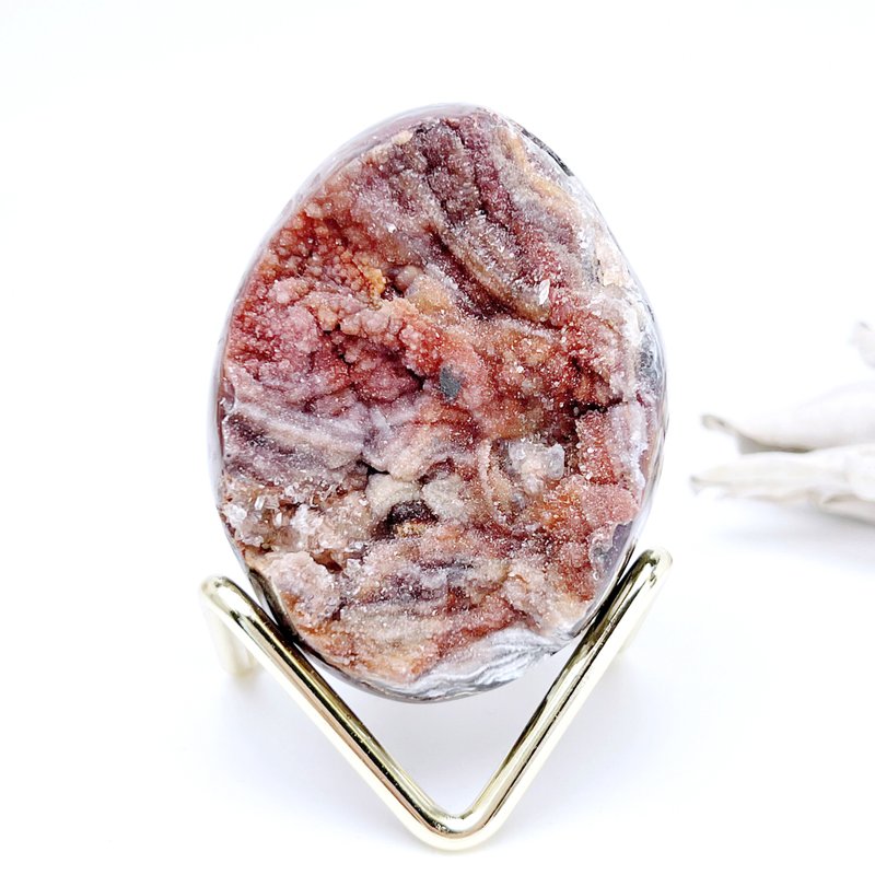 warm. Raw mineral fortune feng shui ornaments for healing l Protective layer behind the sardonyx egg l - ของวางตกแต่ง - คริสตัล หลากหลายสี